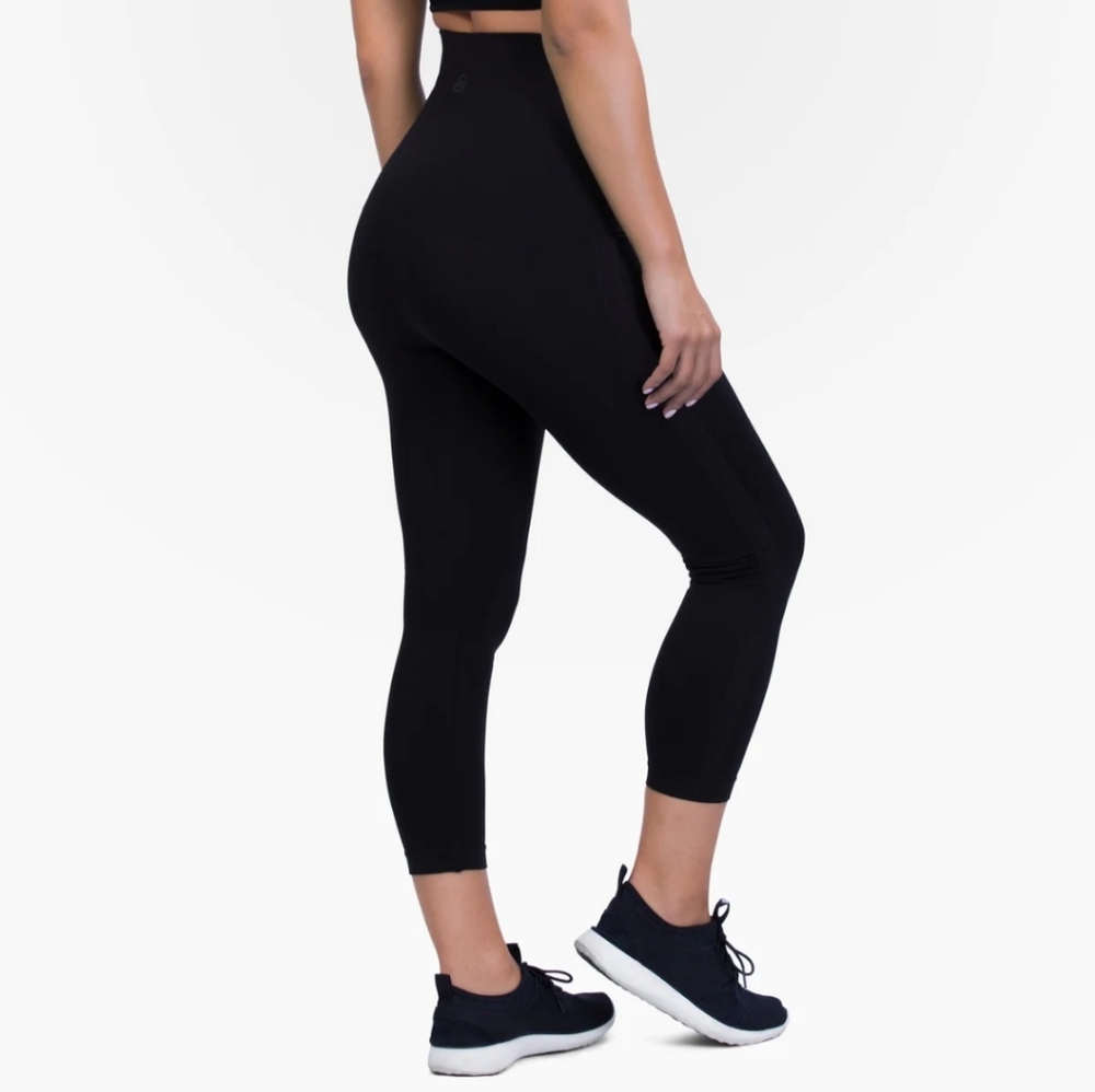 Belly Bandit Mother Tucker Postpartum Shapewear Legging Capris